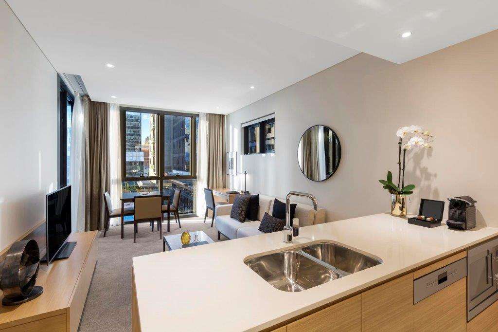 Skye Suites Sídney Habitación foto A typical apartment interior